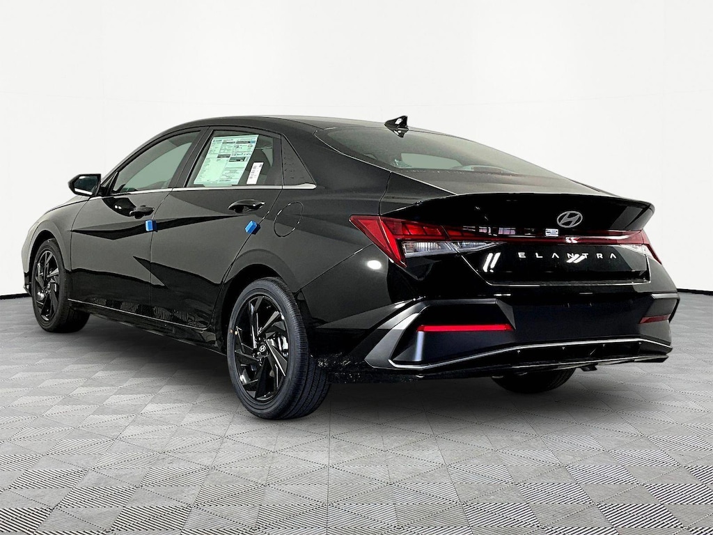 New 2026 Hyundai Elantra SEL Sport Premium Sedan