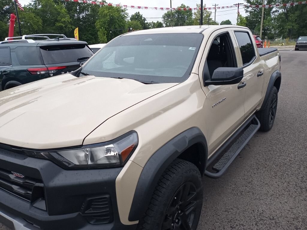 Used 2024 Chevrolet Colorado 4WD Trail Boss 4WD Crew Cab Trail Boss
