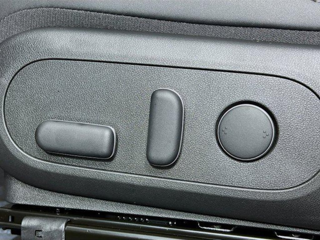 New 2026 Hyundai Kona SEL Premium AWD SUV