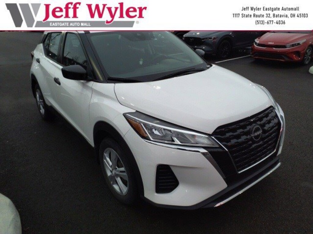 Used 2022 Nissan Kicks S S FWD