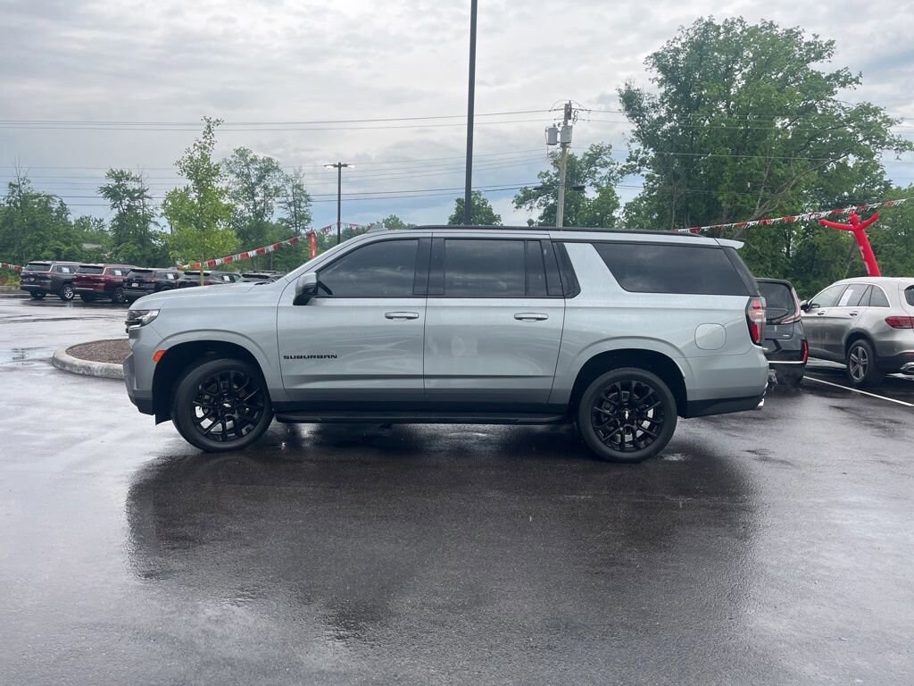 Used 2024 Chevrolet Suburban RST 4WD RST