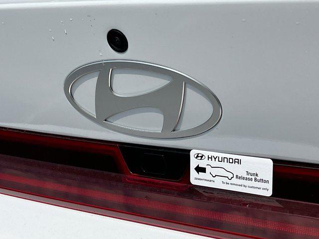 2025 Hyundai Elantra SEL - Photo 32
