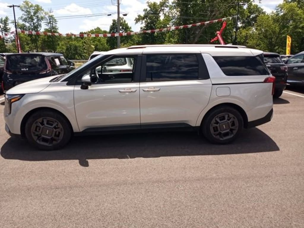 Used 2025 Kia Carnival Hybrid EX EX FWD