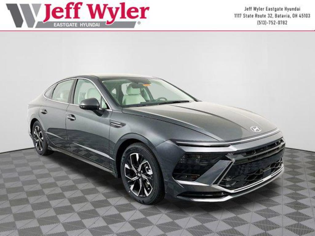 New 2025 Hyundai Sonata SEL Sedan