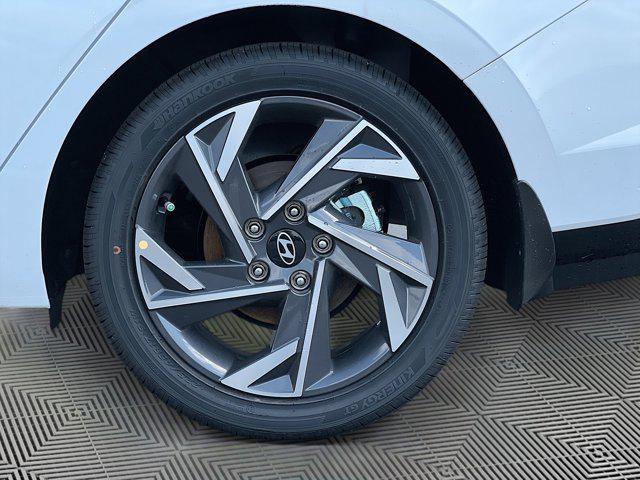 2025 Hyundai Elantra SEL - Photo 34