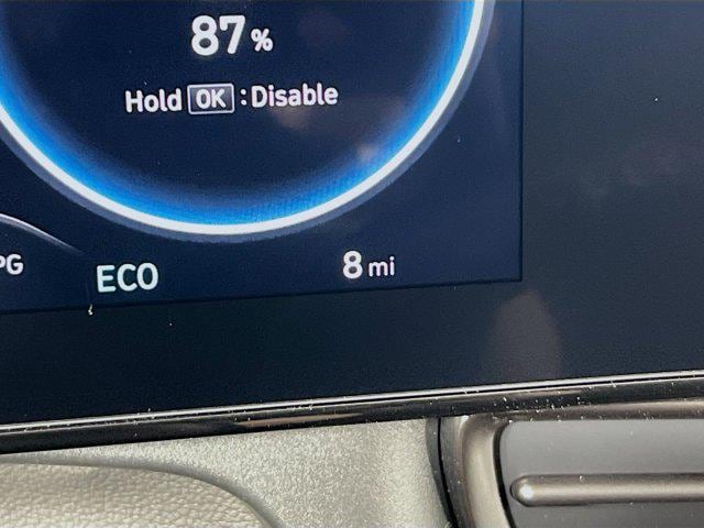 2025 Hyundai Elantra Blue - Photo 17