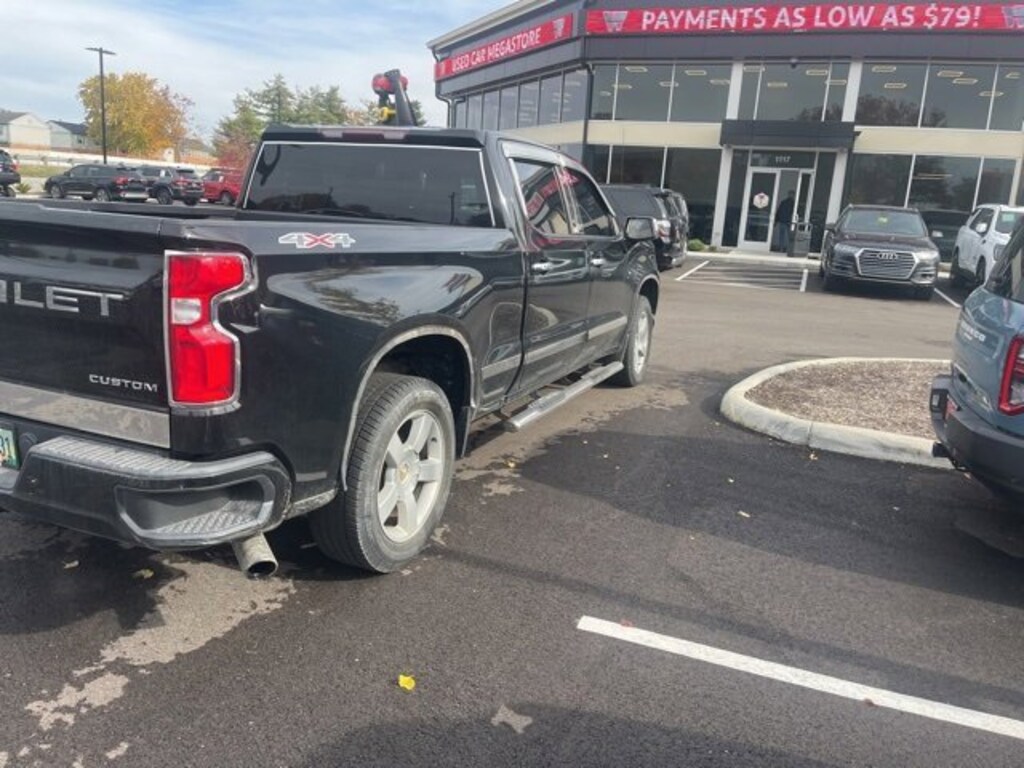 Used 2019 Chevrolet Silverado 1500 Custom 4WD Crew Cab 157 Custom
