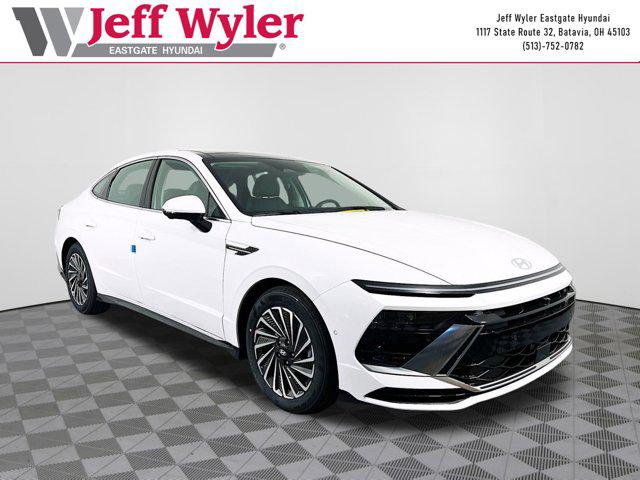 2025 Hyundai Sonata Hybrid Limited's photo