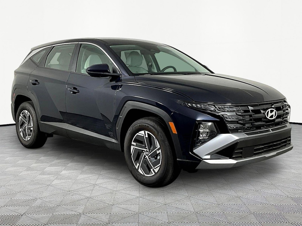 New 2026 Hyundai Tucson Hybrid Blue SUV