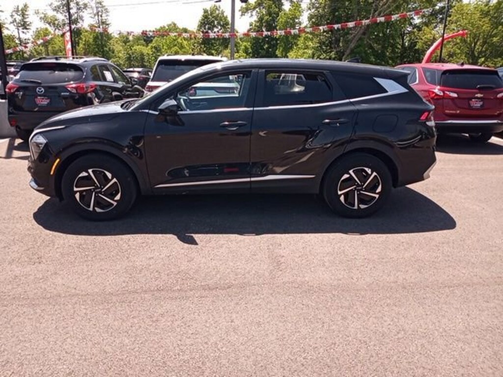 Used 2023 Kia Sportage Hybrid LX LX AWD