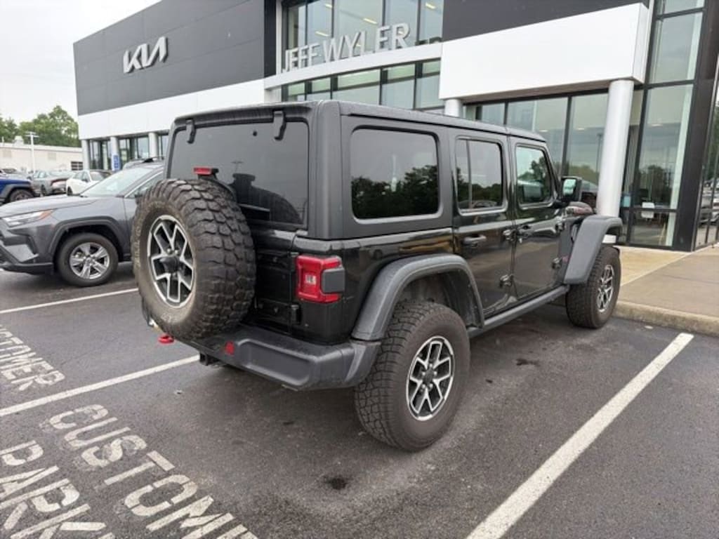 Used 2024 Jeep Wrangler Rubicon Rubicon 4x4