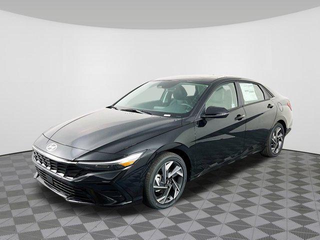 2025 Hyundai Elantra Hybrid Limited photo 2
