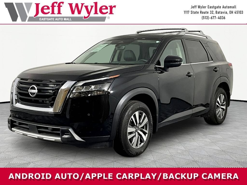 Used 2025 Nissan Pathfinder SL SL 4WD