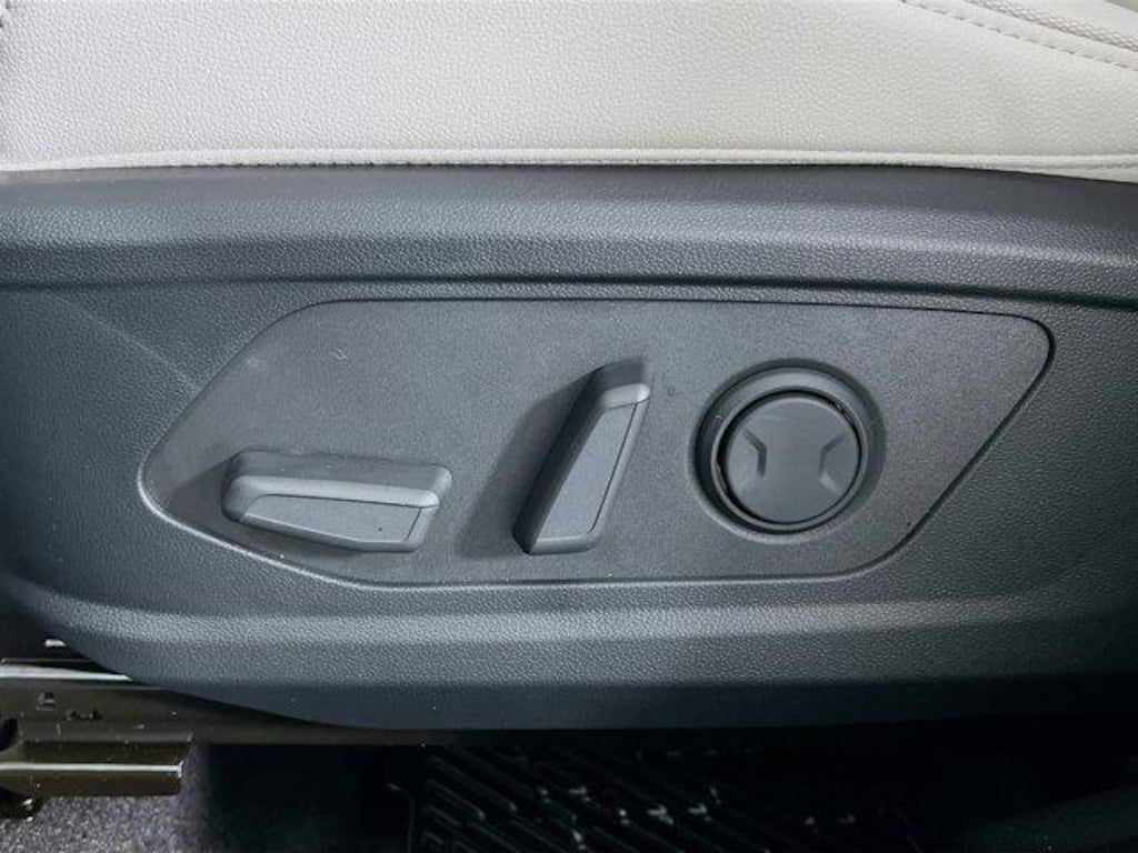 New 2026 Hyundai Tucson Limited AWD SUV