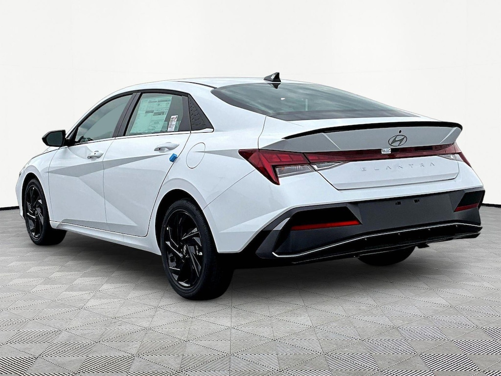 New 2026 Hyundai Elantra SEL Sport Premium Sedan