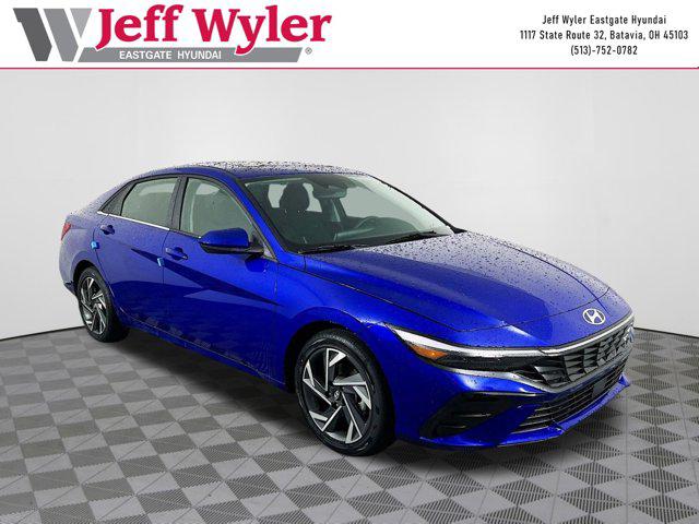 2025 Hyundai Elantra SEL's photo