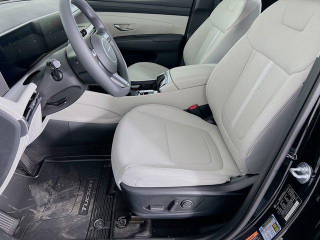 2025 Hyundai Tucson SEL photo 3