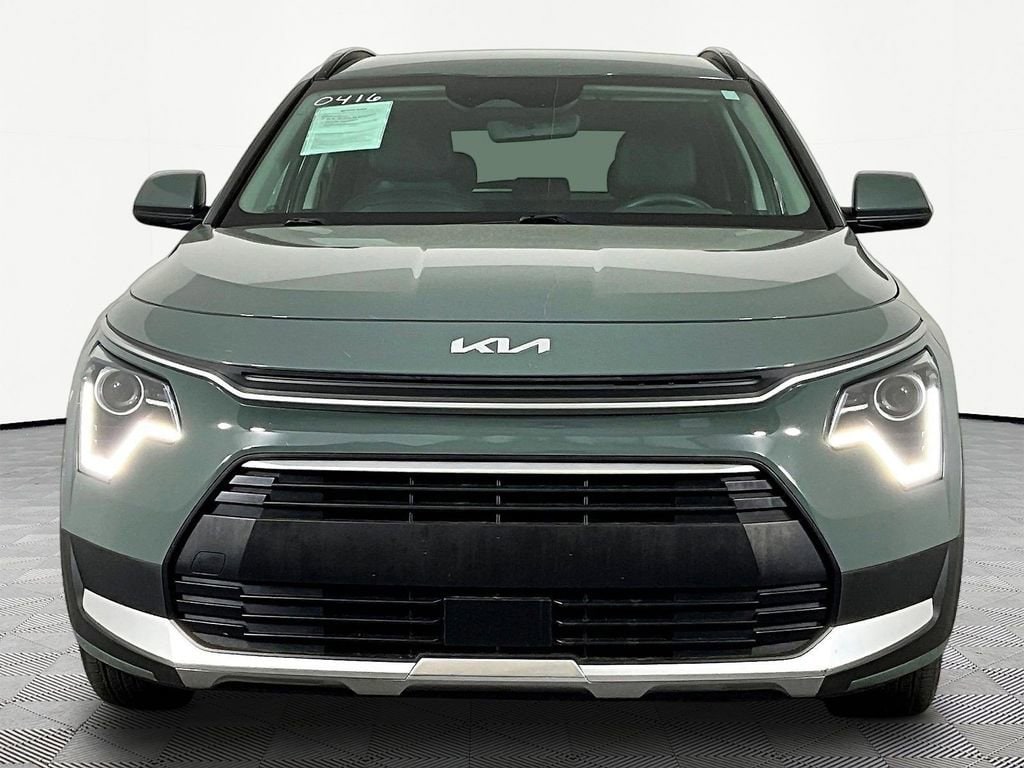 Used 2023 Kia Niro EX EX FWD