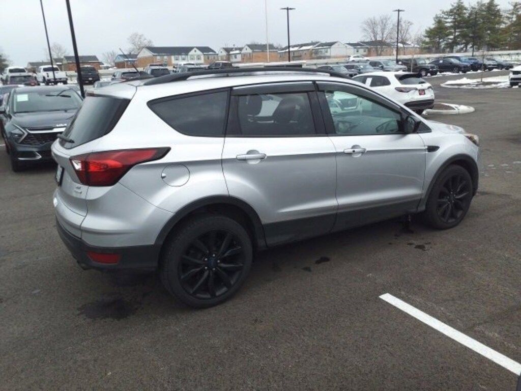 Used 2019 Ford Escape SE SE FWD
