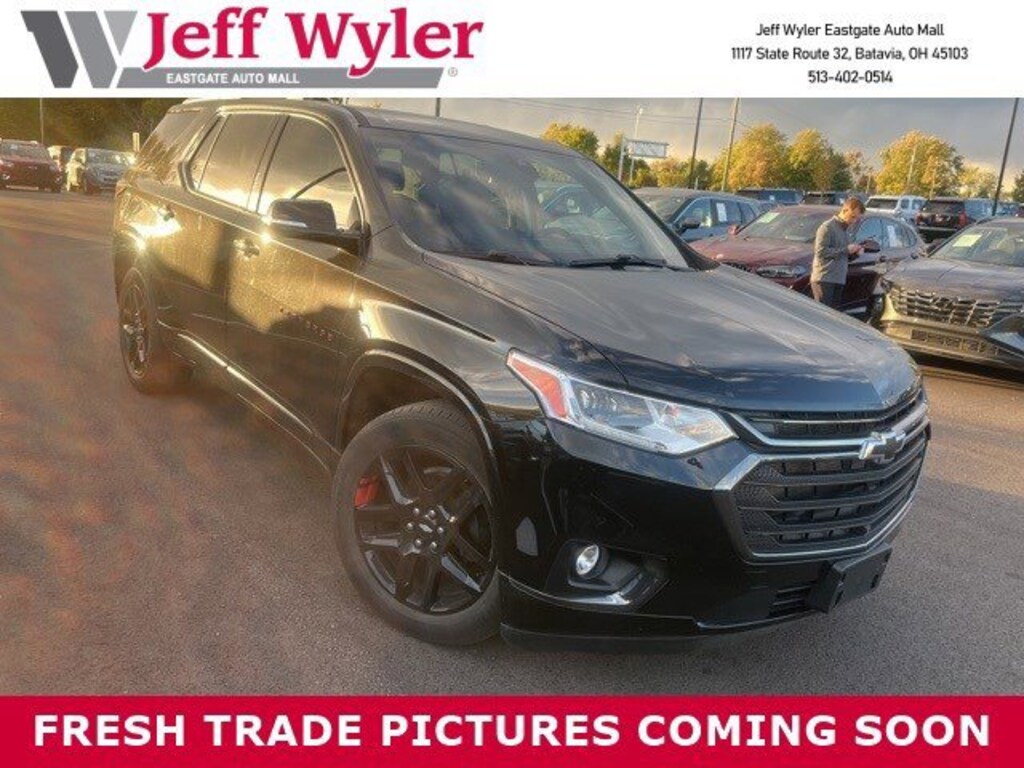 Used 2020 Chevrolet Traverse Premier FWD  Premier