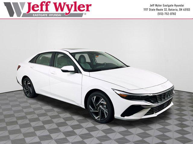 2025 Hyundai Elantra Limited's photo