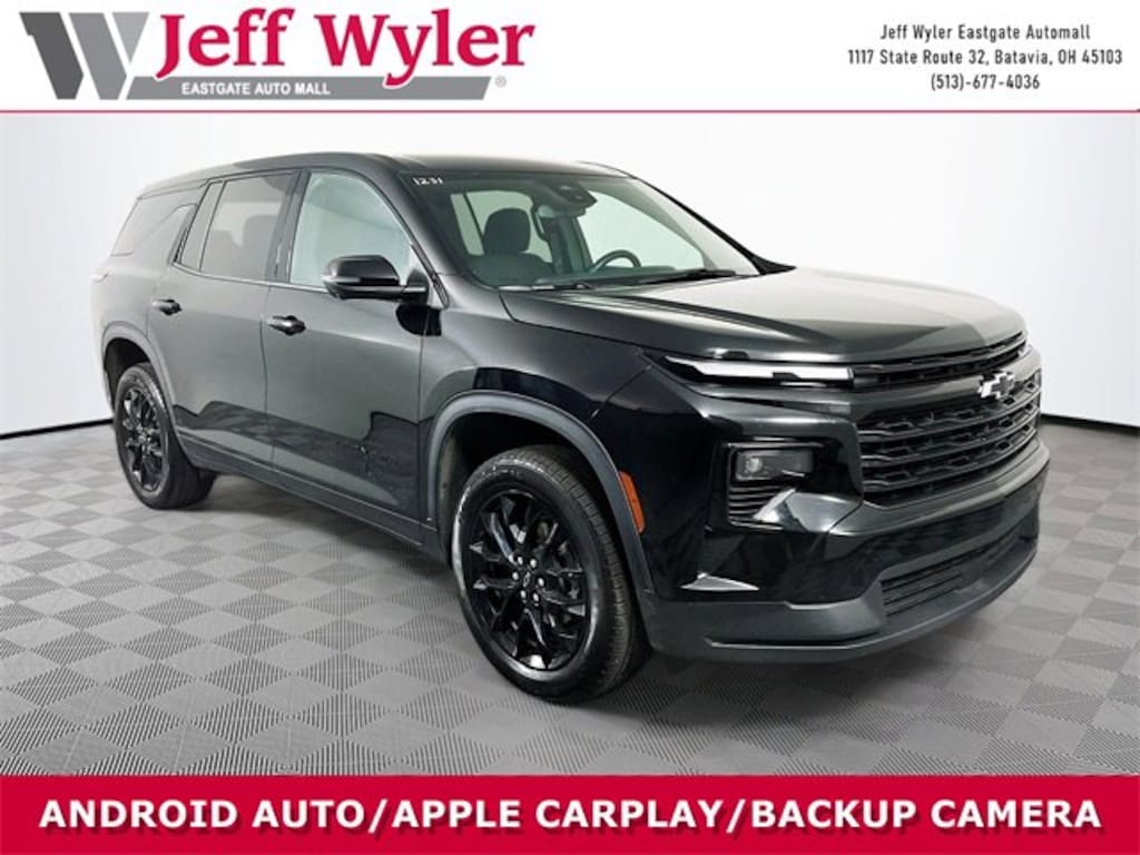 Used 2024 Chevrolet Traverse AWD LS LS w/2LS