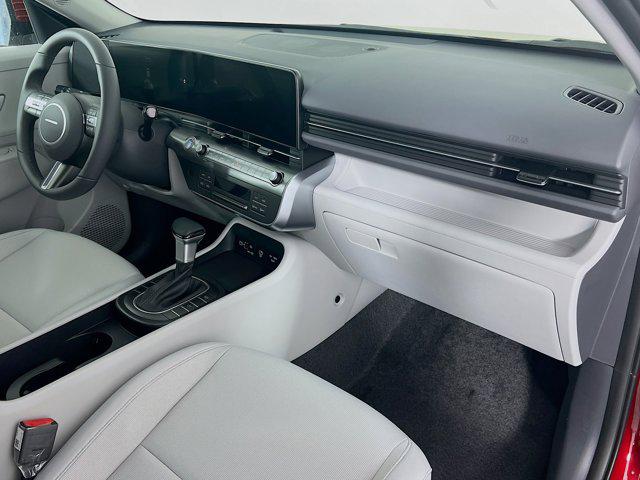 2025 Hyundai Kona SEL - Photo 20