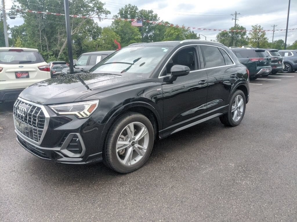 Used 2024 Audi Q3 S line Premium S line Premium 45 TFSI quattro