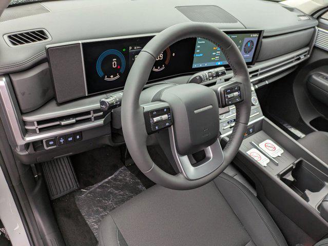2025 Hyundai Santa Fe SE photo 4