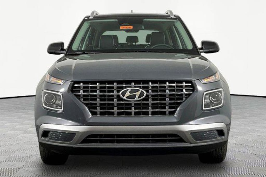 New 2026 Hyundai Venue SEL w/Two-Tone Roof SUV