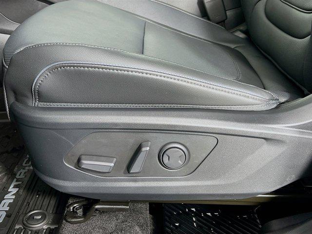 2025 Hyundai Santa Cruz Limited photo 4