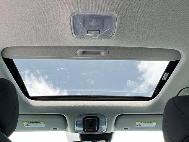 2025 Hyundai Elantra SEL - Photo 25