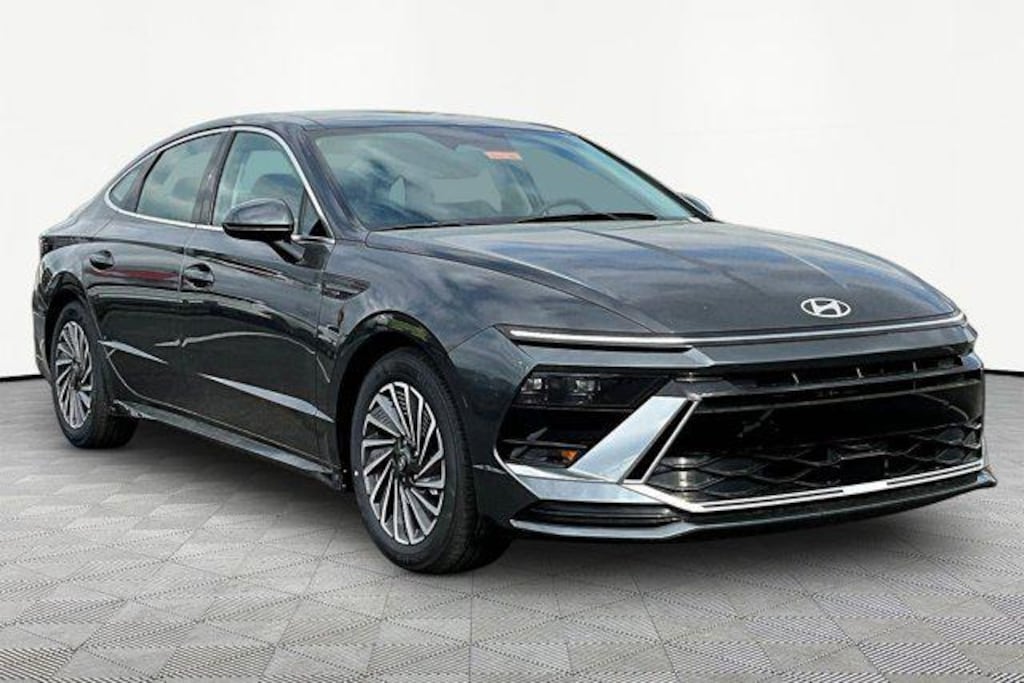 New 2026 Hyundai Sonata Hybrid SEL Sedan