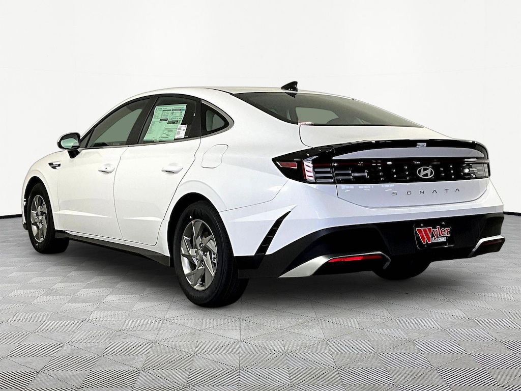 New 2026 Hyundai Sonata SE Sedan