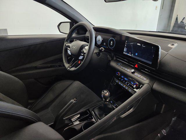 2025 Hyundai Elantra N Base photo 4