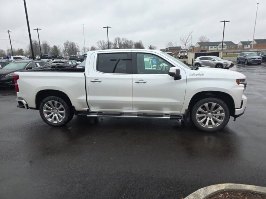 Used 2022 Chevrolet Silverado 1500 LTD High Country 4WD Crew Cab 147 High Country