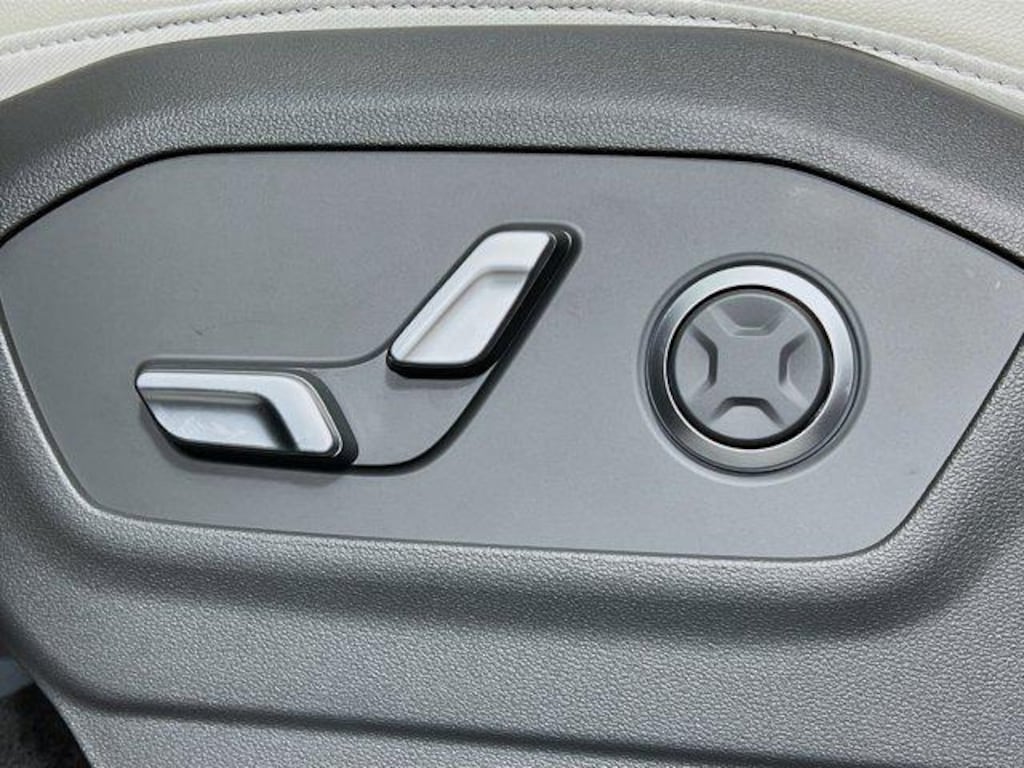 New 2026 Hyundai Santa Fe Hybrid Limited SUV