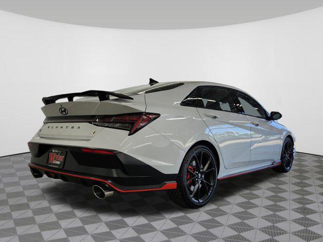 2025 Hyundai Elantra N Base photo 3