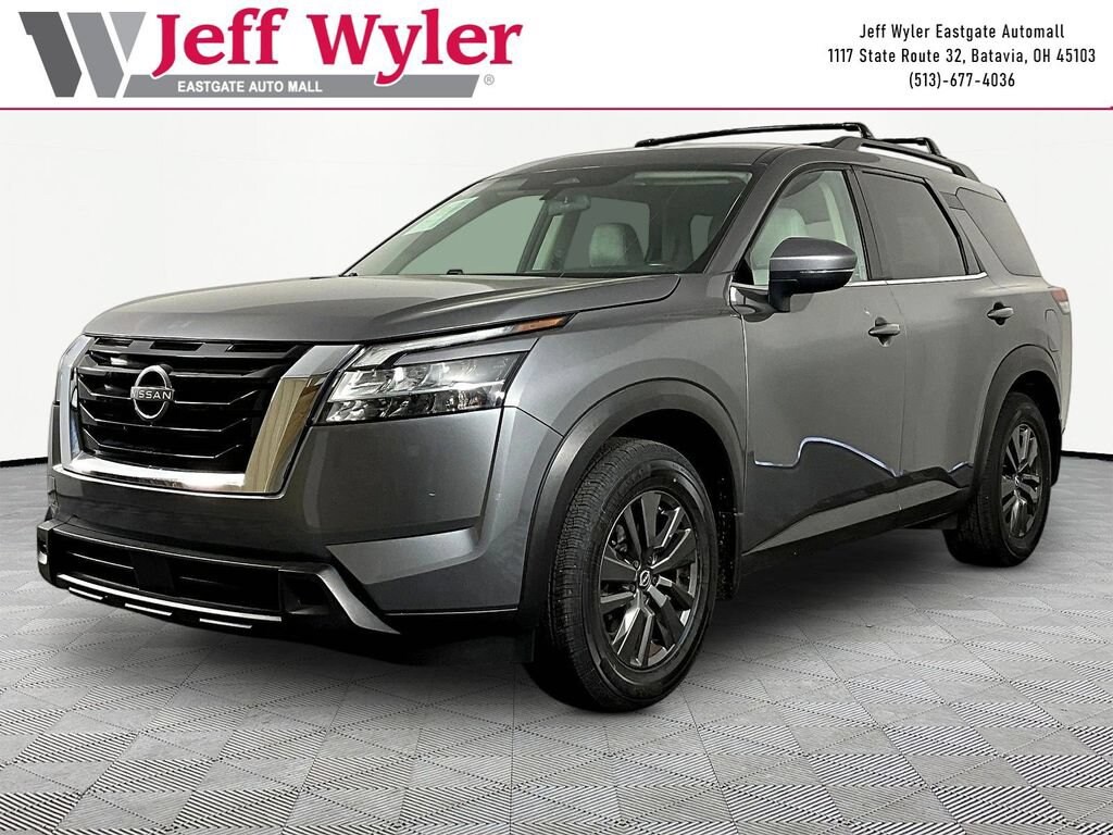 Used 2022 Nissan Pathfinder SV SV 4WD