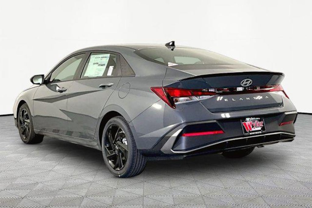 New 2026 Hyundai Elantra SEL Sport Sedan