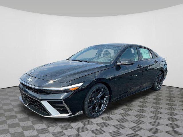2025 Hyundai Elantra N Line photo 2