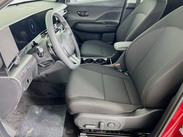 2025 Hyundai Kona SEL photo 3