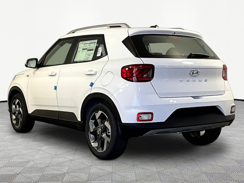 New 2026 Hyundai Venue SEL SUV