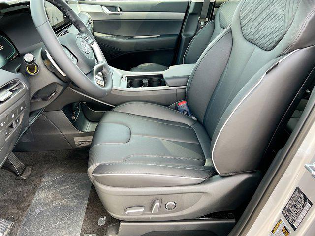 2025 Hyundai Palisade SEL photo 3
