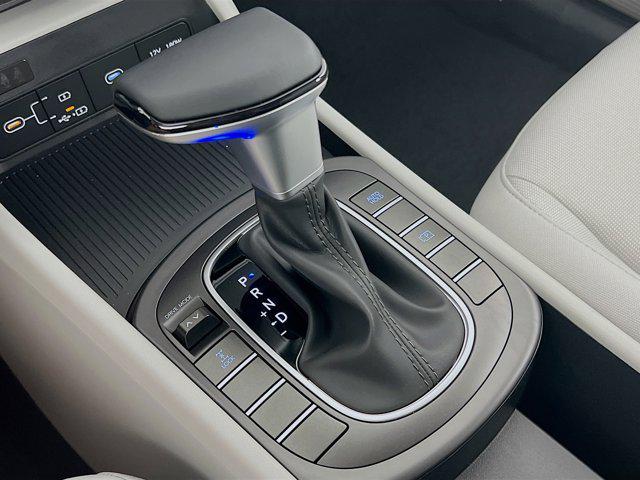 2025 Hyundai Kona SEL - Photo 10