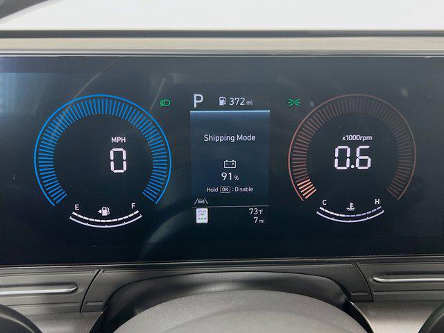 2025 Hyundai Kona SEL - Photo 15