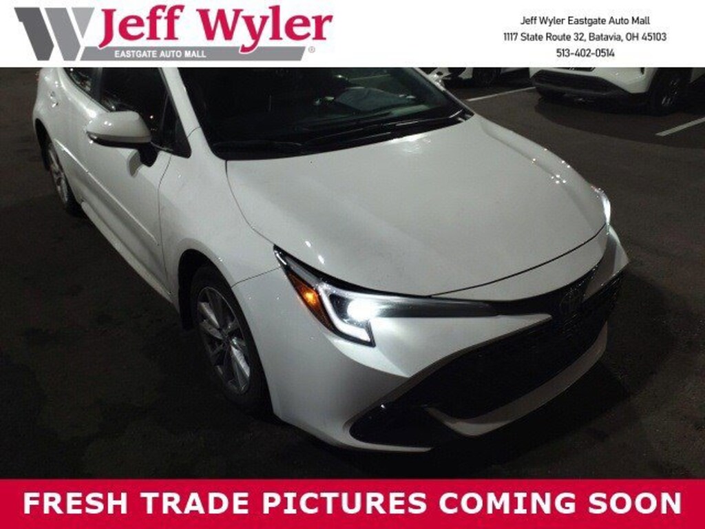 Used 2024 Toyota Corolla Hatchback SE SE CVT