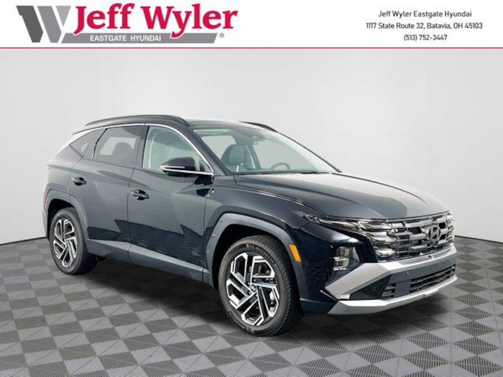 New 2025 Hyundai Tucson Limited AWD SUV