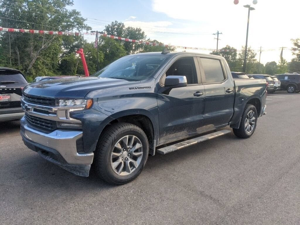 Used 2022 Chevrolet Silverado 1500 LTD LT 4WD Crew Cab 147 LT w/1LT