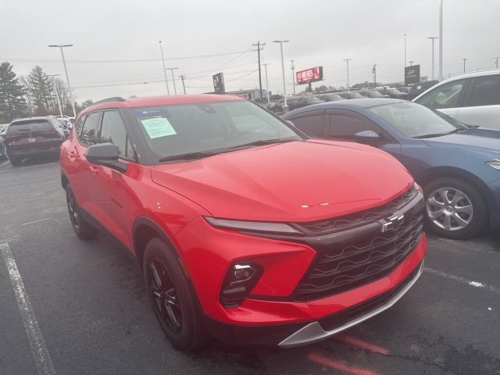 Used 2024 Chevrolet Blazer LT FWD LT w/2LT